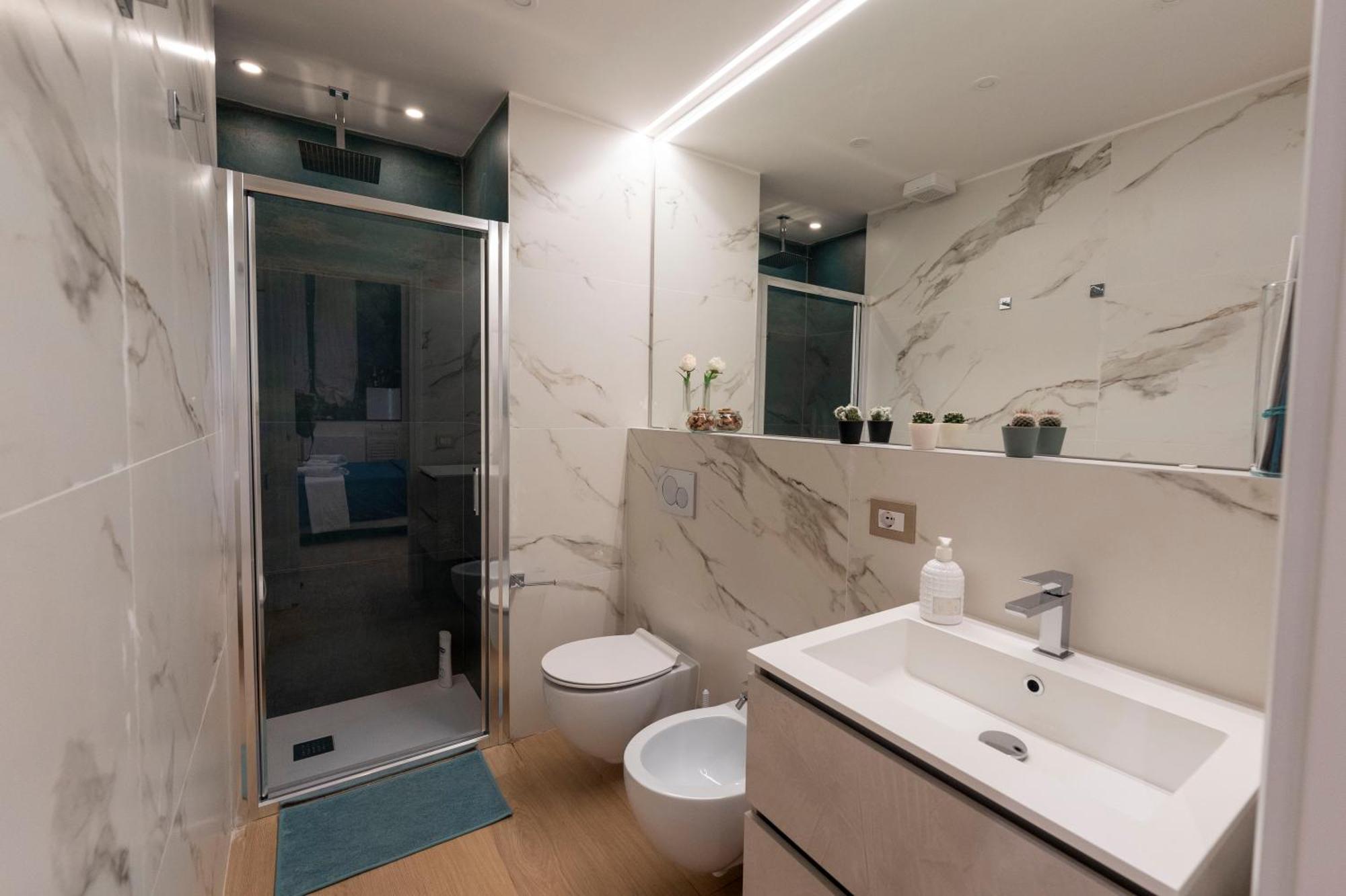Colosseo Romantic Apartment Rome